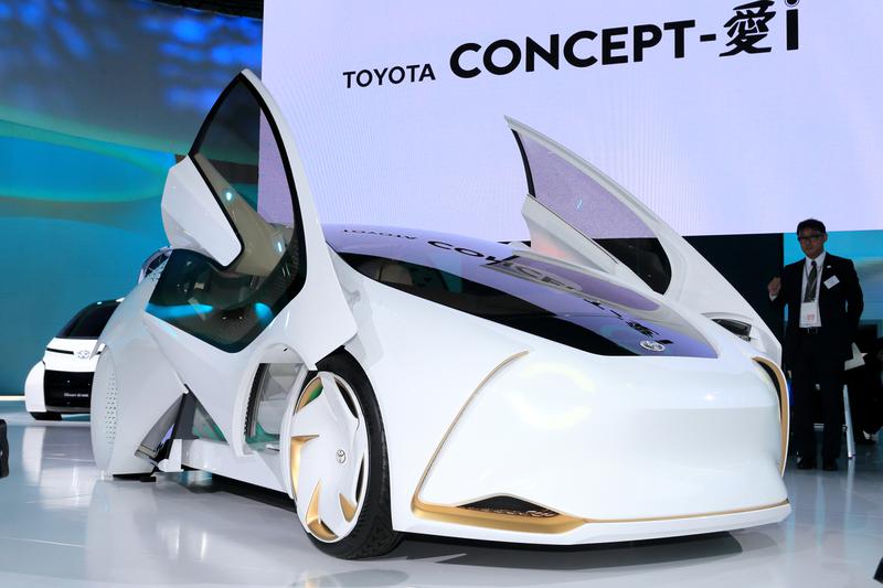 人工知能(AI)技術を搭載したトヨタのコンセプトカー「Concept-愛i」。AIを応用することで、状況に応じた対応やドライバーとの会話が可能