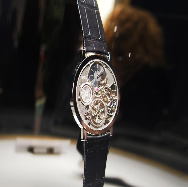 「アルティプラノ アルティメート・オートマティック」自動巻き、18KWGケース(41mm)、アリゲーターストラップ/ピアジェ(ピアジェ コンタクトセンター)