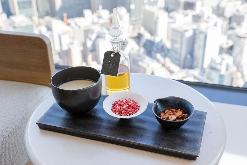 アンダーズ 東京「AO スパ&クラブ」/材料