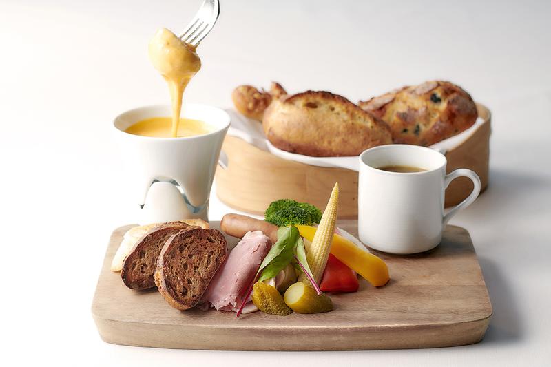 ザ・ペニンシュラ東京「ザ・ペニンシュラ ブティック&カフェ」/チーズフォンデュ
