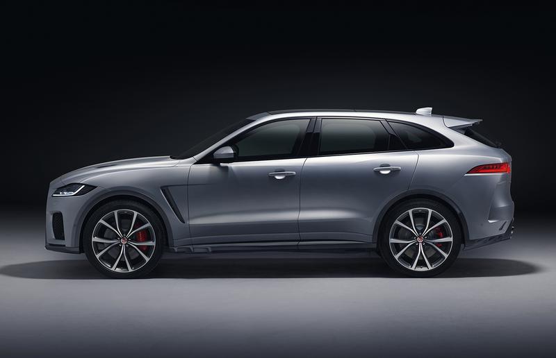 ジャガーのSVO(スペシャルビークルオペレーション)が手がけた5リッターV8の高性能SUVであるジャガーF-PACE SVR