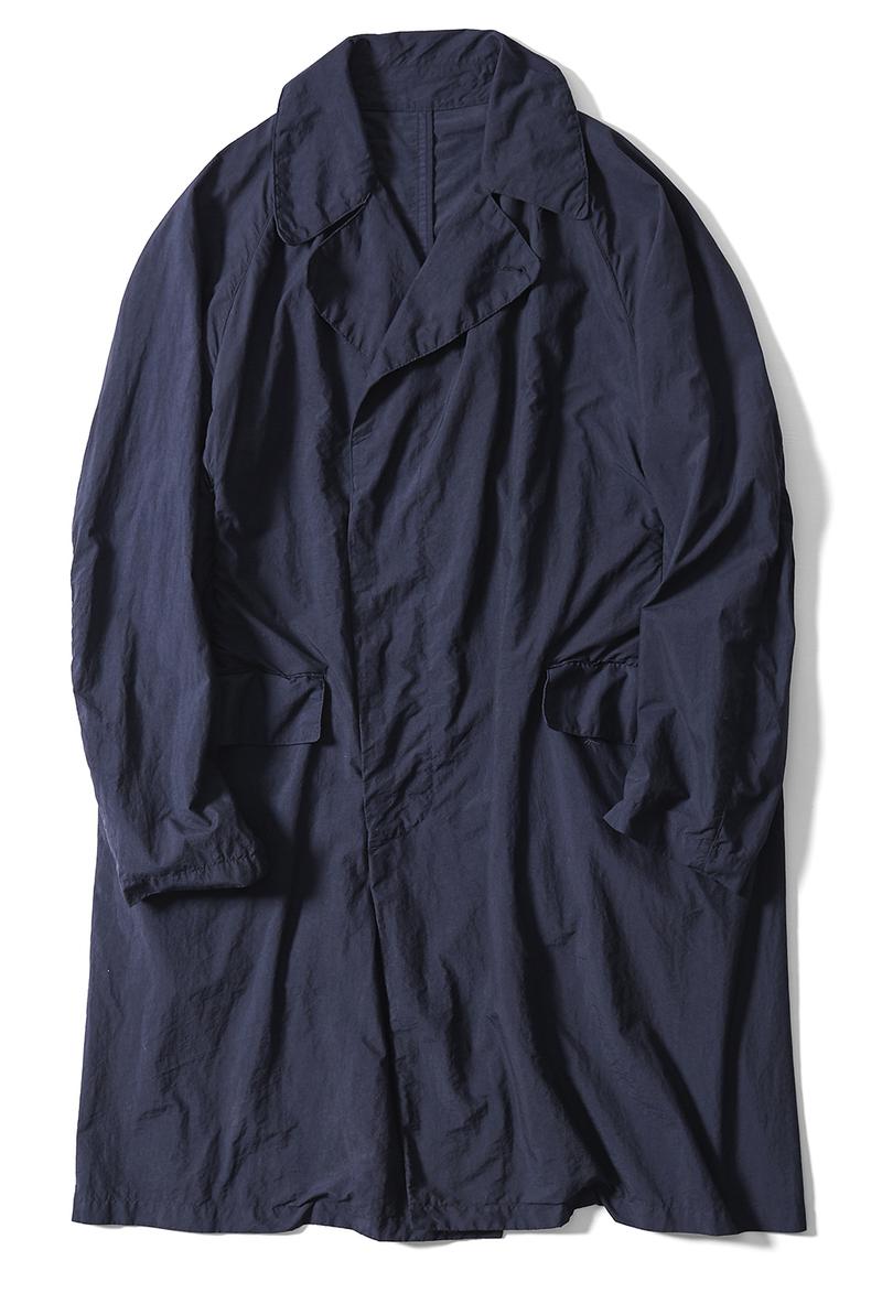 コート7万2000円/テアトラ(ロスコ)