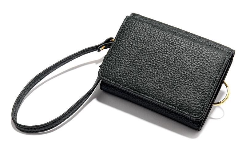 ダークグリーンキーケース三つ折りコンパクトウォレット2万7000円/クベラ 9981(林五プレスルーム)